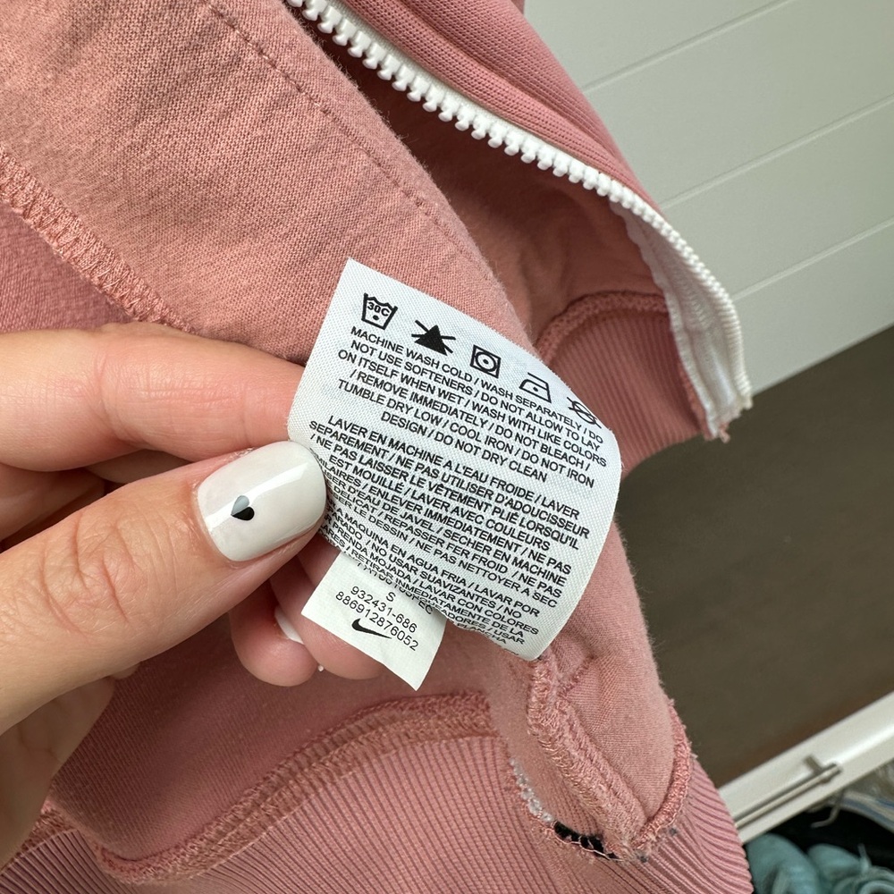 Nike Women's Dusty Rose Hoodie Jacket - Picture 5 of 7